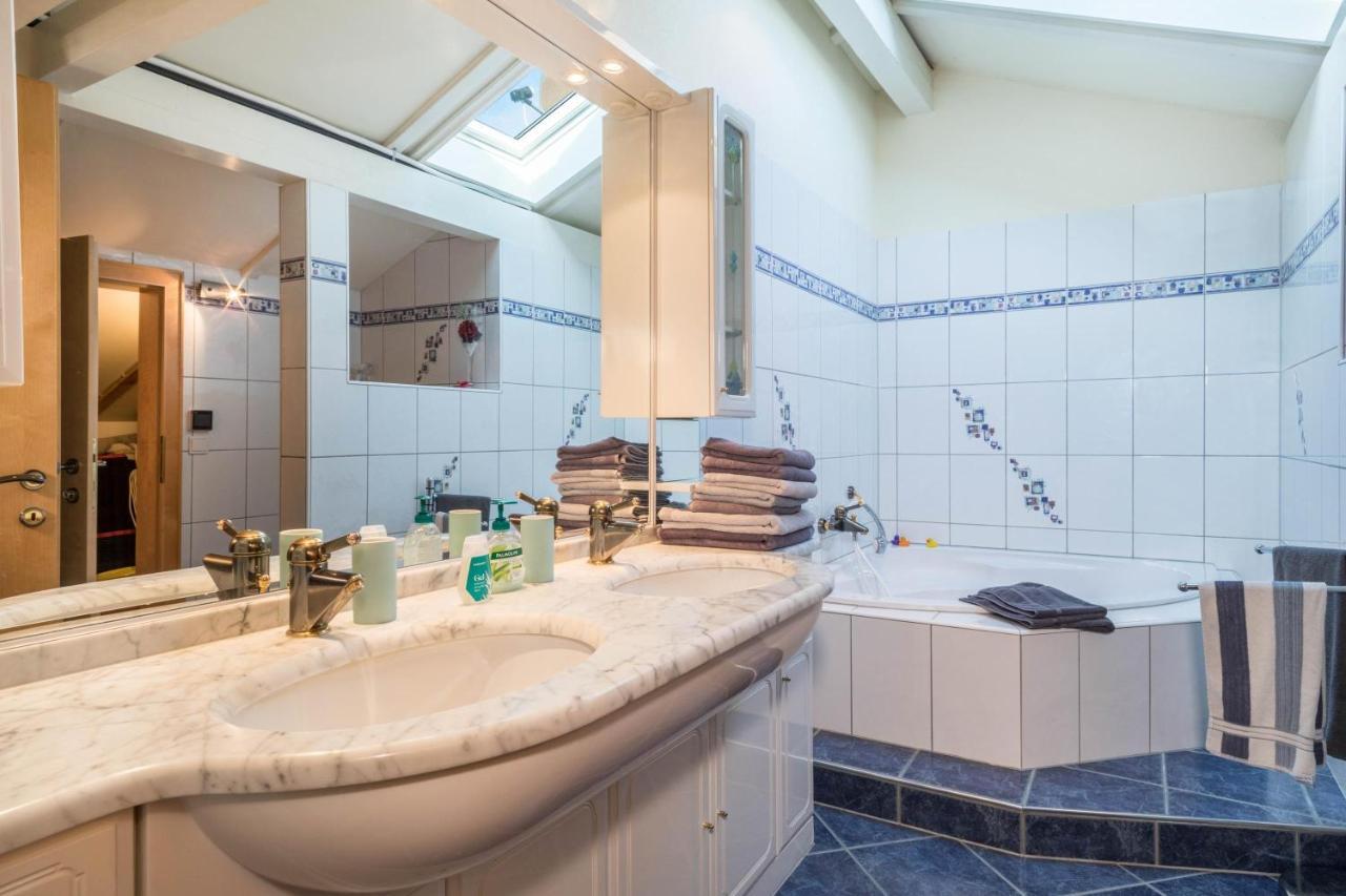 Luxurioeses Penthouse-Appartement Hochst Bagian luar foto